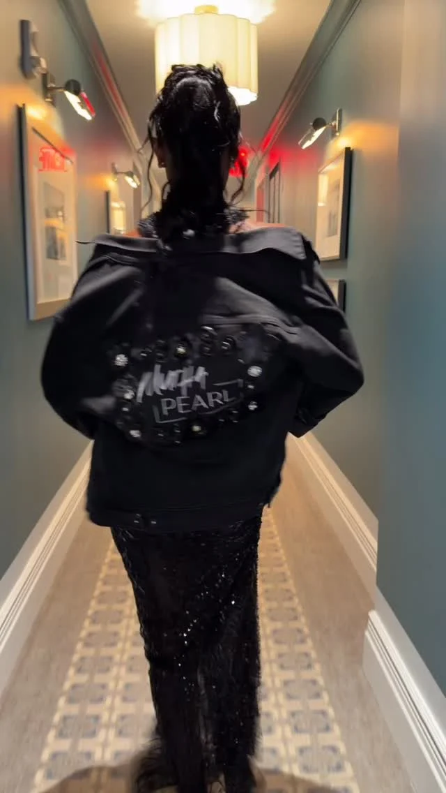 Wicked enough? Stay tuned to see how Ms. Bria Raven Fleming achieved her Wicked premiere look with us! #nyc #wickedmovie #wicked #explore #cynthiaerivo #arianagrande #hairstylist #wickednails #wickedpremiere #wickedforgood #emeraldcity #nycpremiere #wickednyc